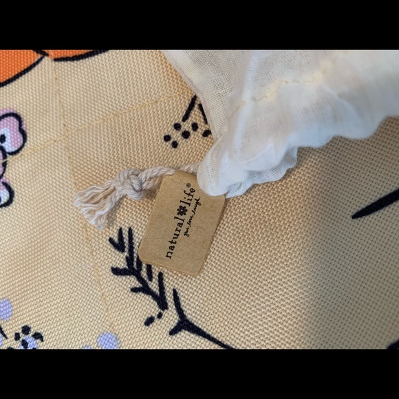 Natural Life Gift Set - Picture 6 of 10